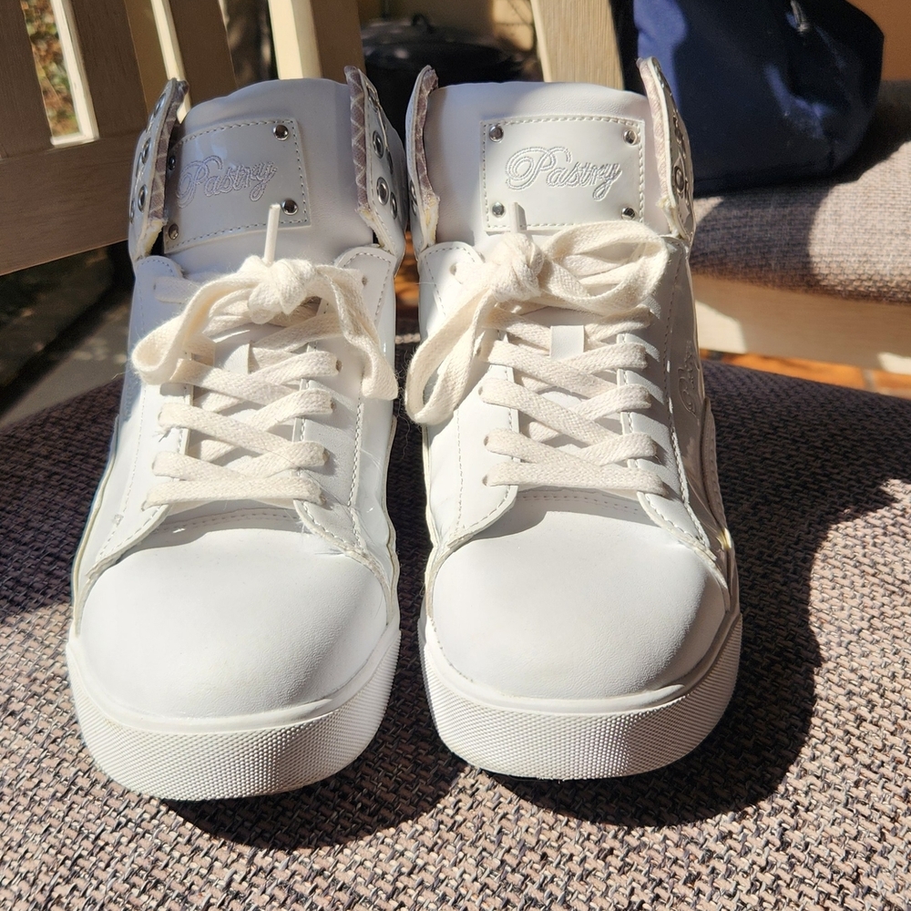 Pastry White High-Top Athletic Sneakers